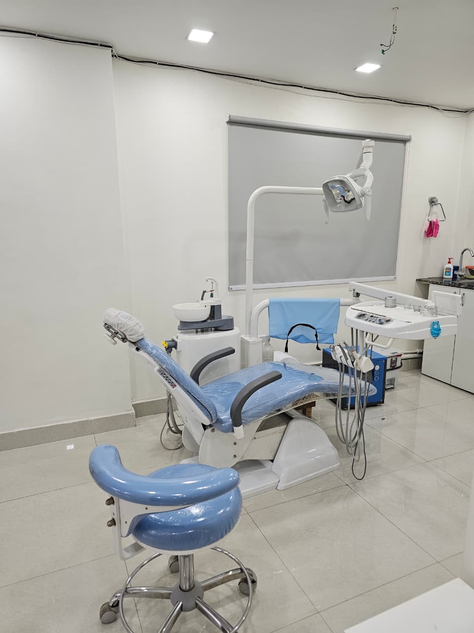 Modern dental treatment room